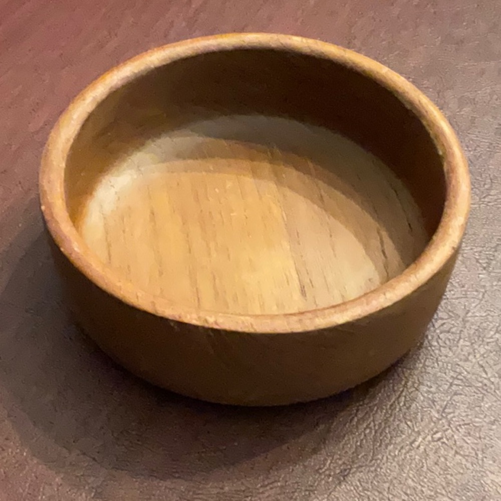 Vintage wooden bowl hand made 6” x 2” deep